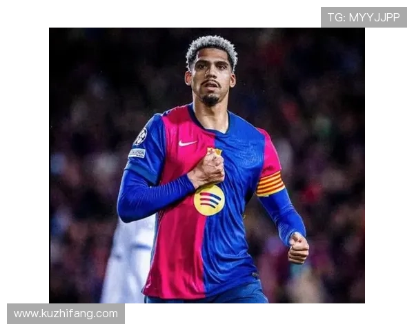 世体阿劳霍正常训练巴萨暂无复出