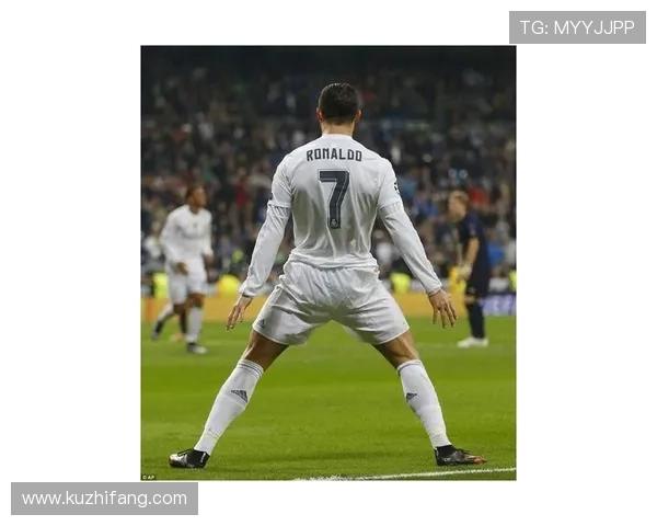 劳拉·冯托拉拜仁采访突离场